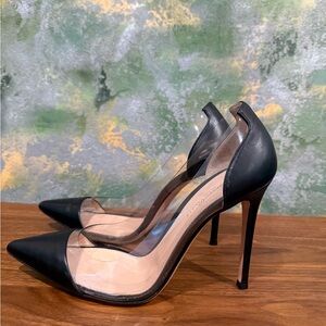 Gianvito Rossi Plexi 100 leather & PVC Stiletto Heels in Vitello Black Elegant